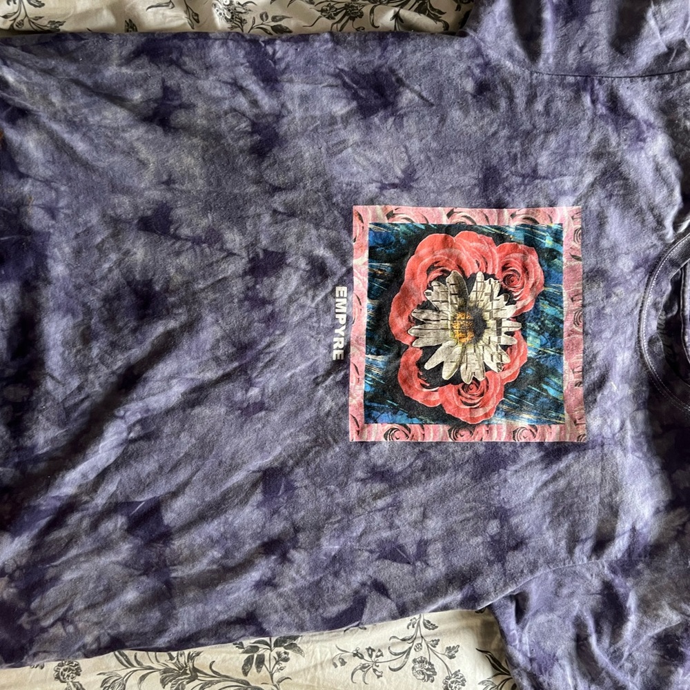 Clothes - Picture 10 of 16